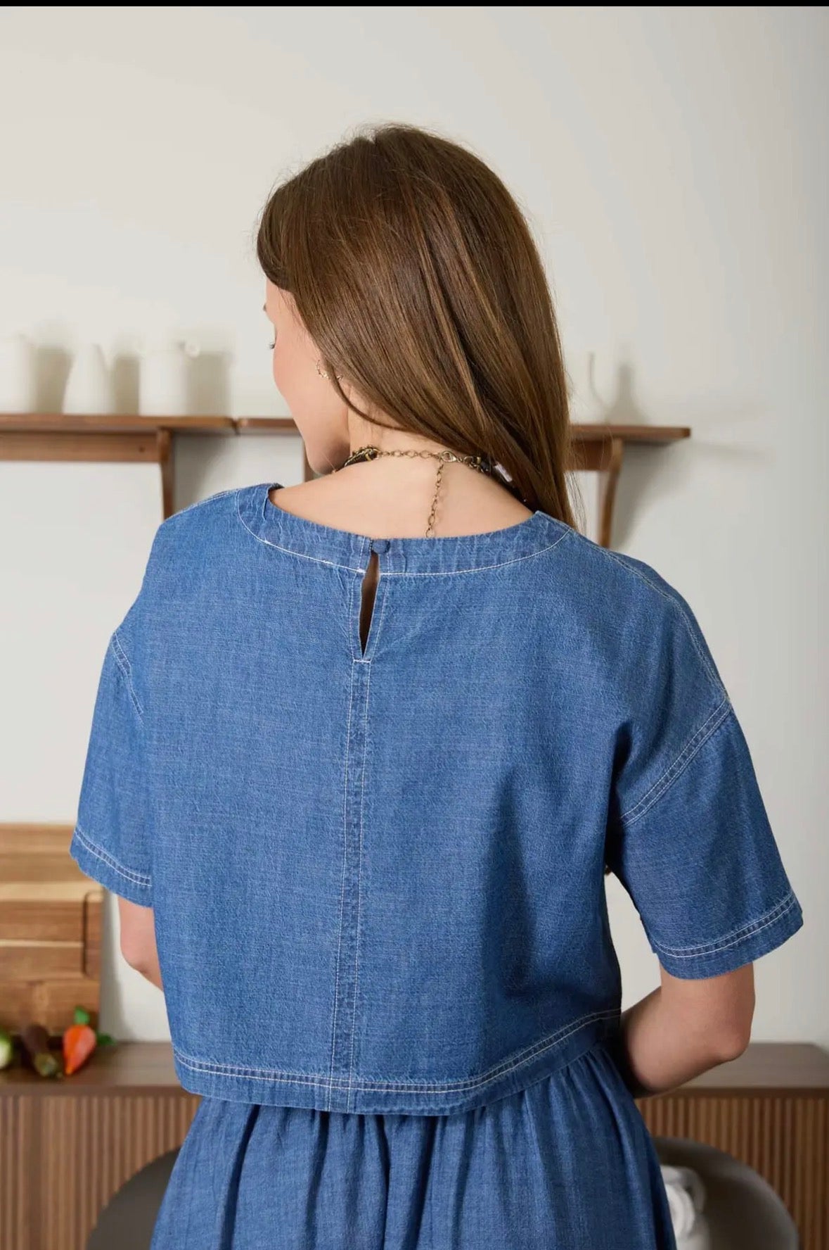 Round Neck Short Sleeve Cropped Denim Top