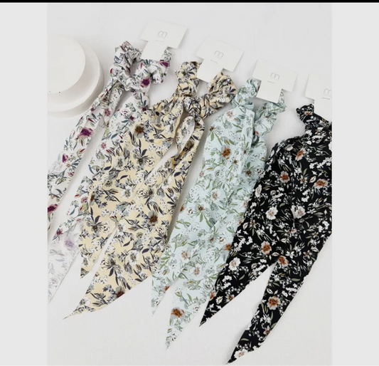 Soft tone floral long tail scrunchie