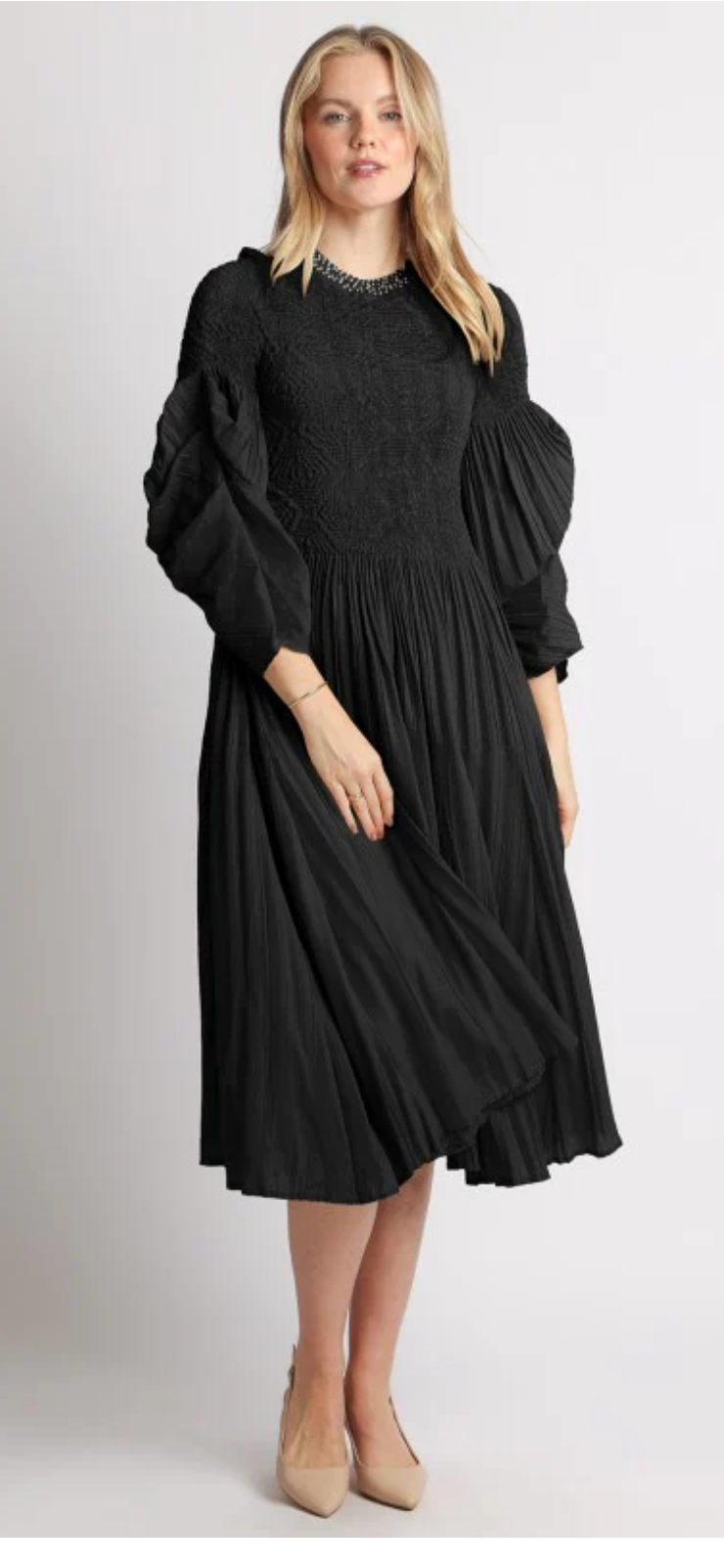 Embellished Pleat & Smocked Detail Midi Dress