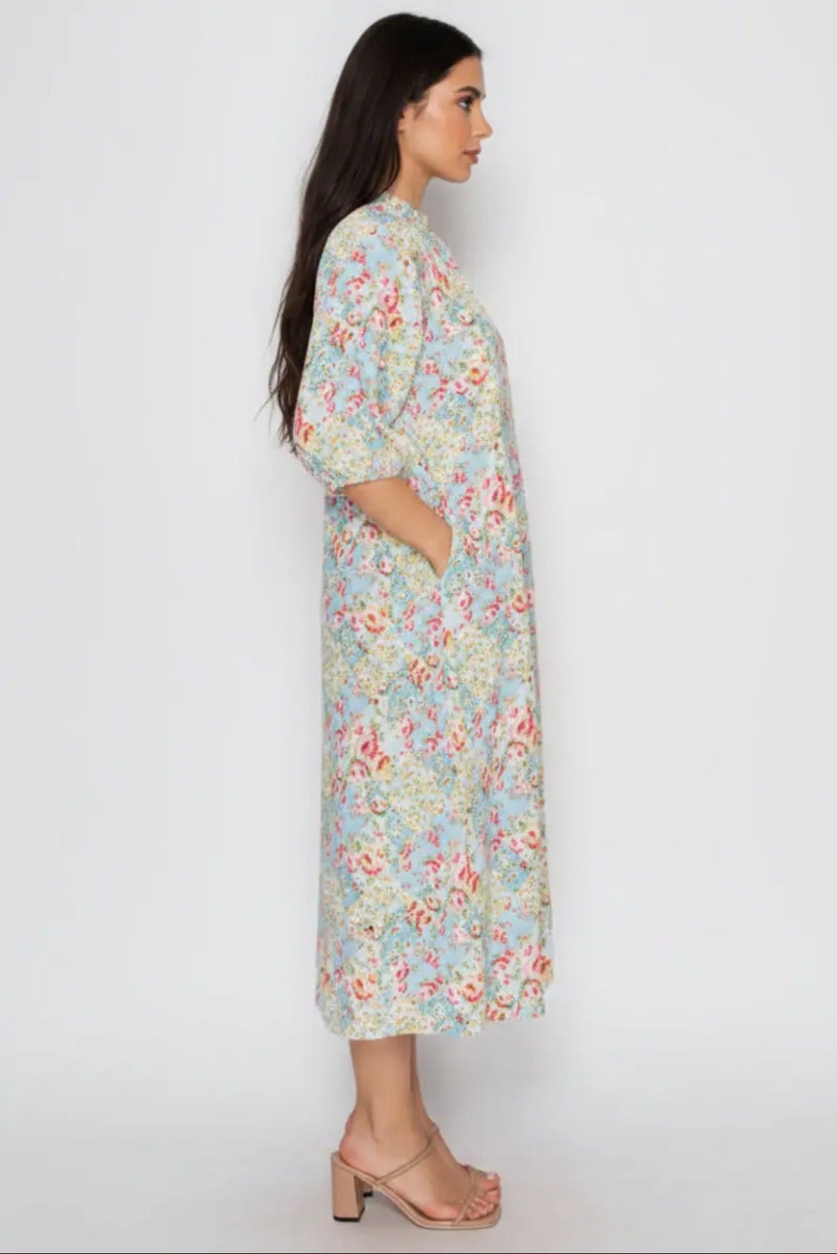Plus Size Elegant Midi Dress With Tie-Neck Detail