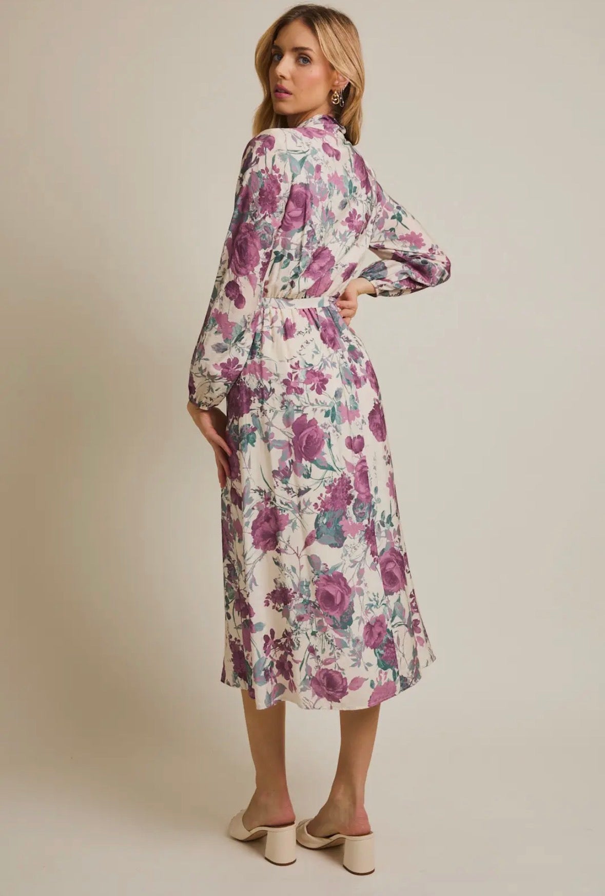Front Bow Tie Long Sleeve Midi Dress
